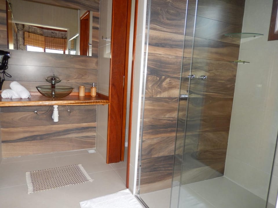 Shower, Bathroom, towels