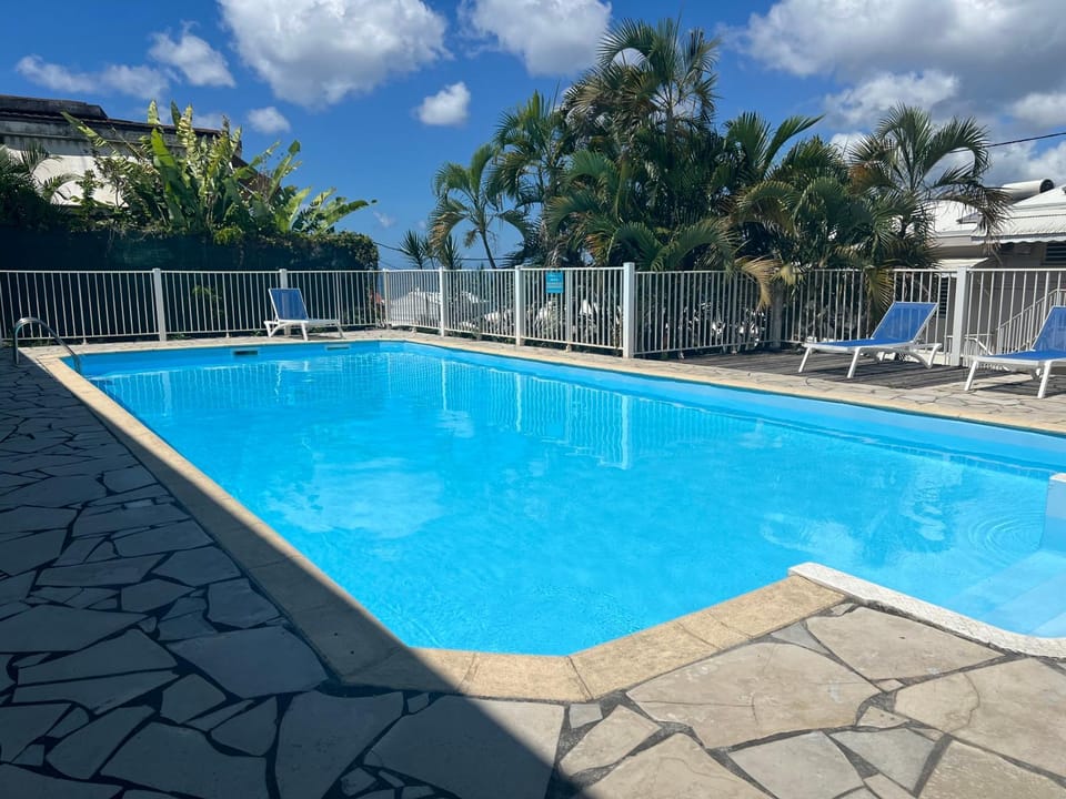 La Bella Vista Apartment in Les Trois-Îlets