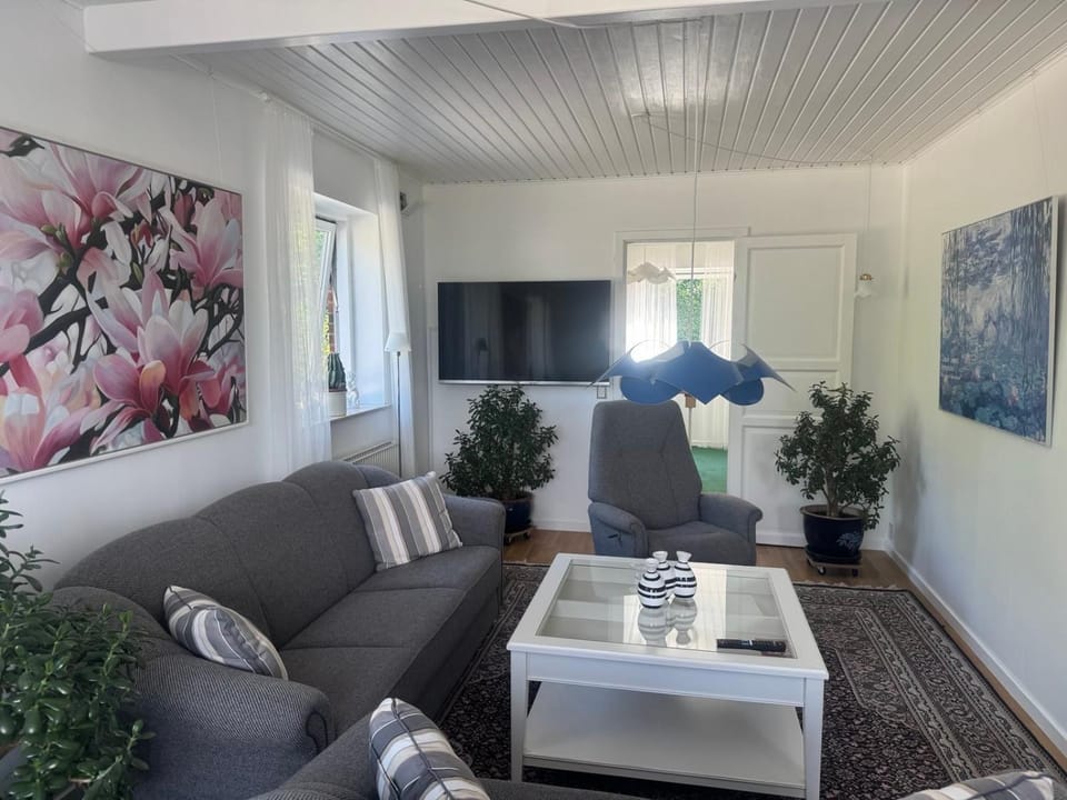 Hine Bakke Bed And Breakfast Bed and Breakfast in Rudkøbing