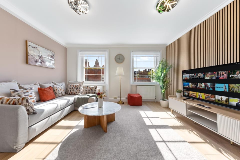 TV and multimedia, Living room
