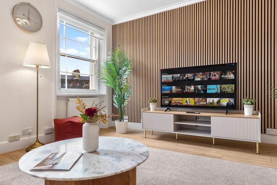 TV and multimedia, Living room