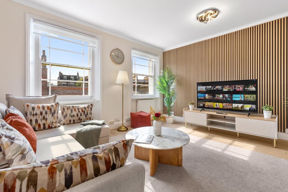 TV and multimedia, Living room