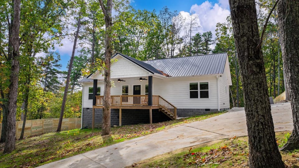 Property building, Natural landscape