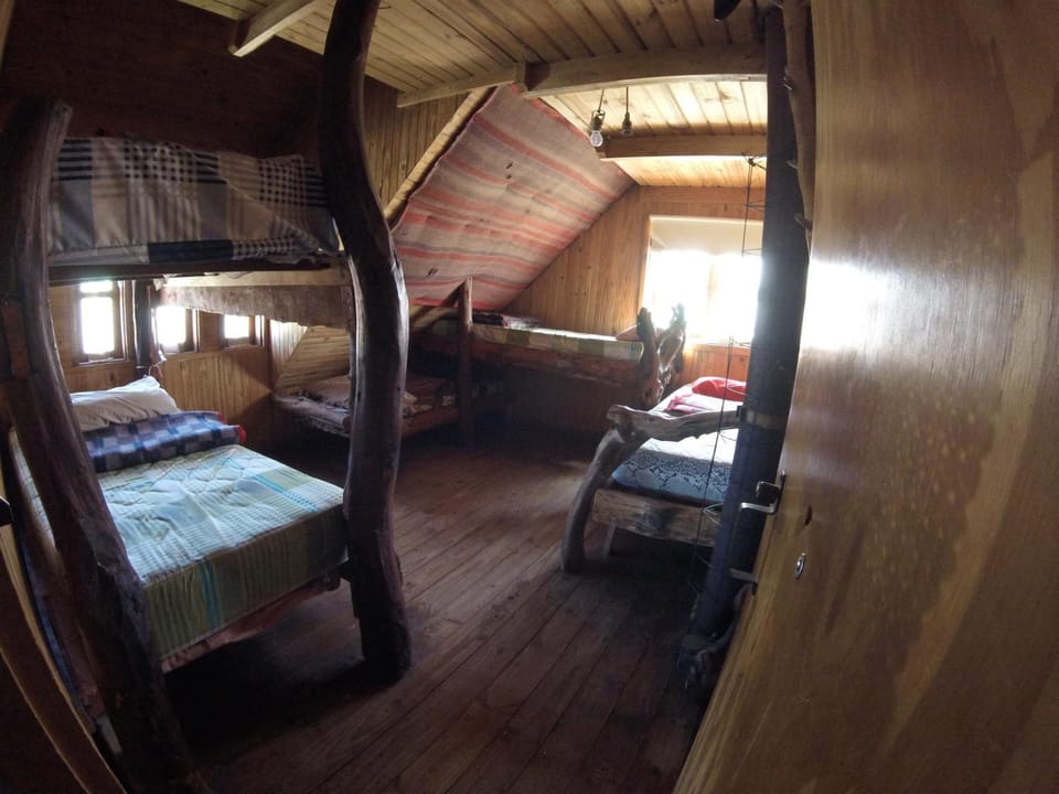 Bed, Bedroom, bunk bed