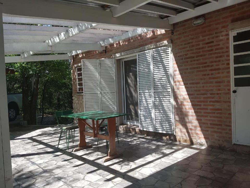 Cabaña La Lechuza en LAS RABONAS House in San Luis Province, Argentina