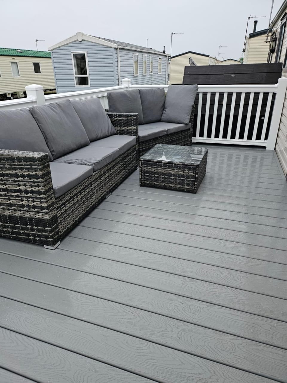 Patio, Seating area