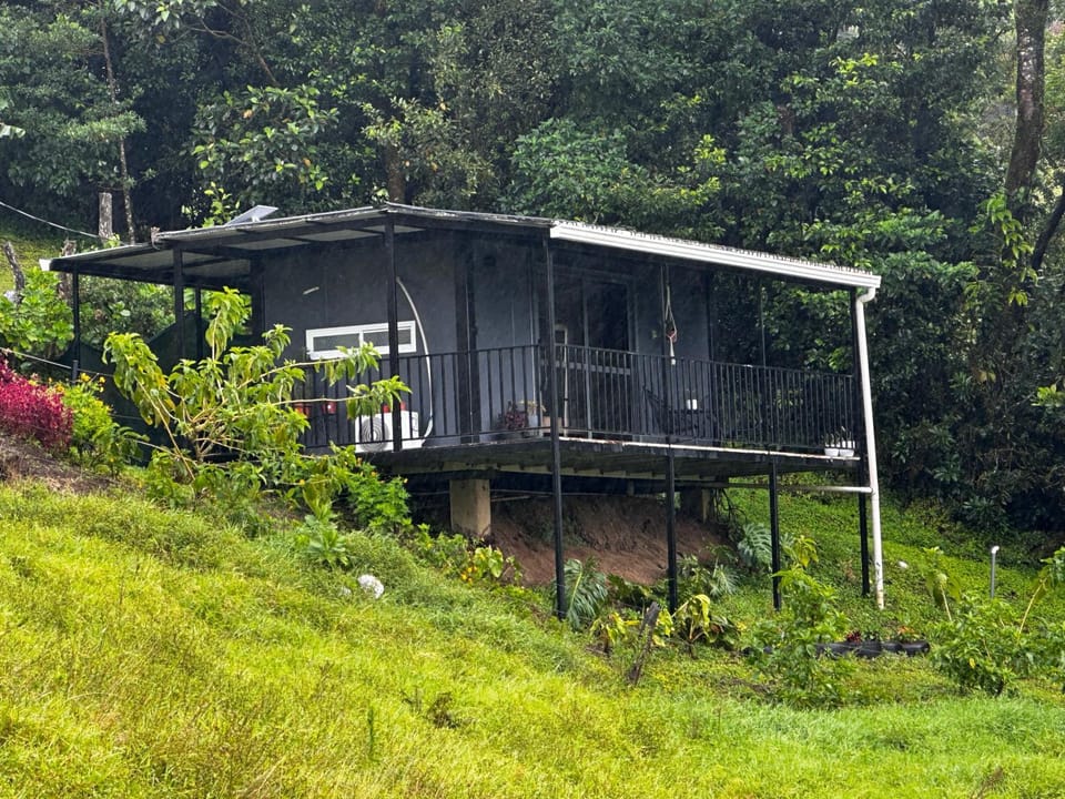 Dadirri Cozy House Santa Elena Monteverde Apartment in Monteverde