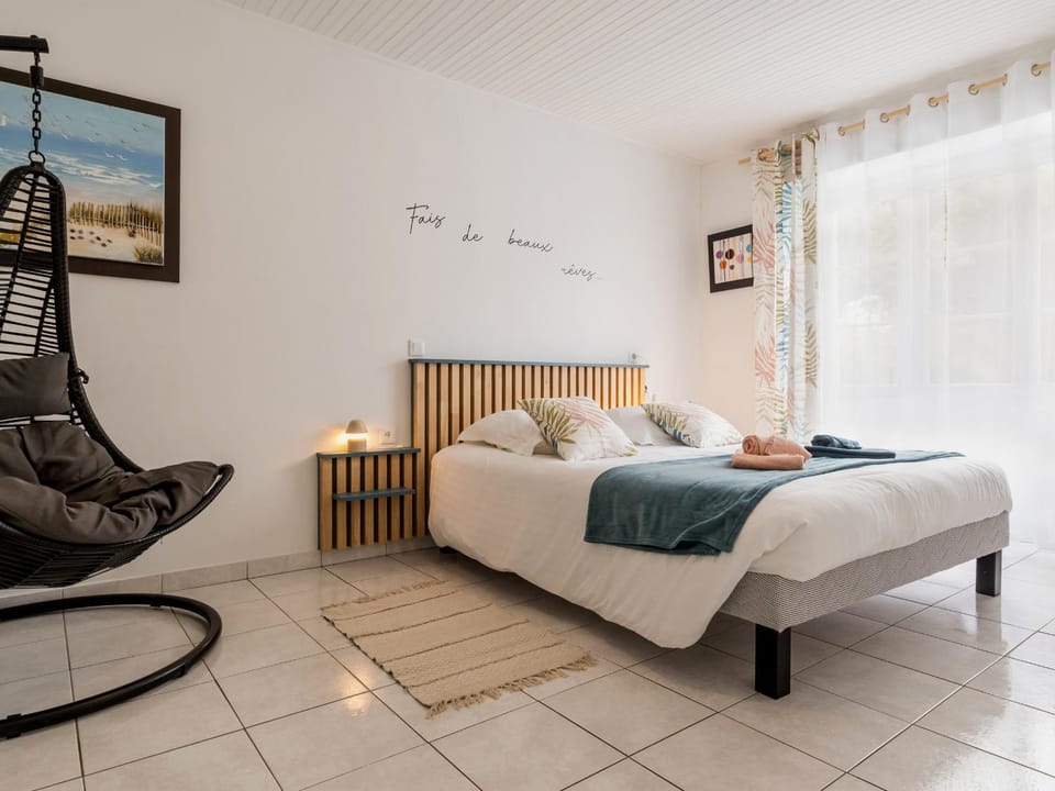 Gîte Indépendant au Calme avec Jardin et Wifi, à 12 km des Plages - FR-1-306-1287 House in Pays de la Loire
