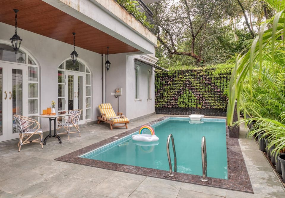Other, Swimming pool