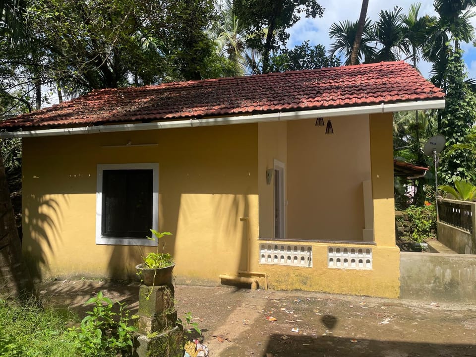 Village Nest - The Country Cottage Country House in Goa, India