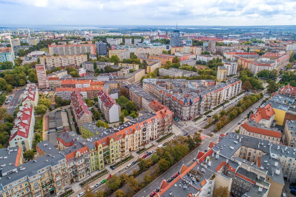 Property building, Bird's eye view, Parking