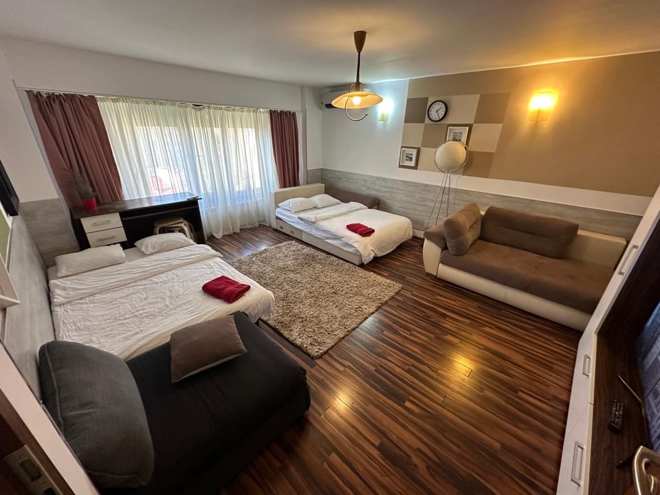 NEW Green Apartment 64 with private parking Apartment in Bucharest