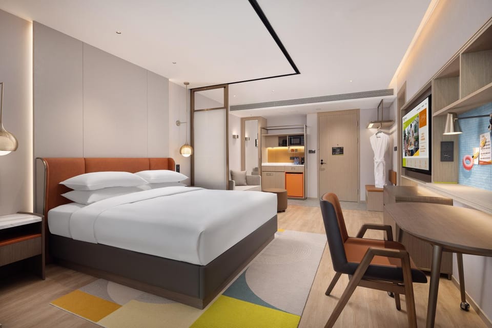 Home2 Suite by Hilton Lijiang Ancient Town Hotel in China