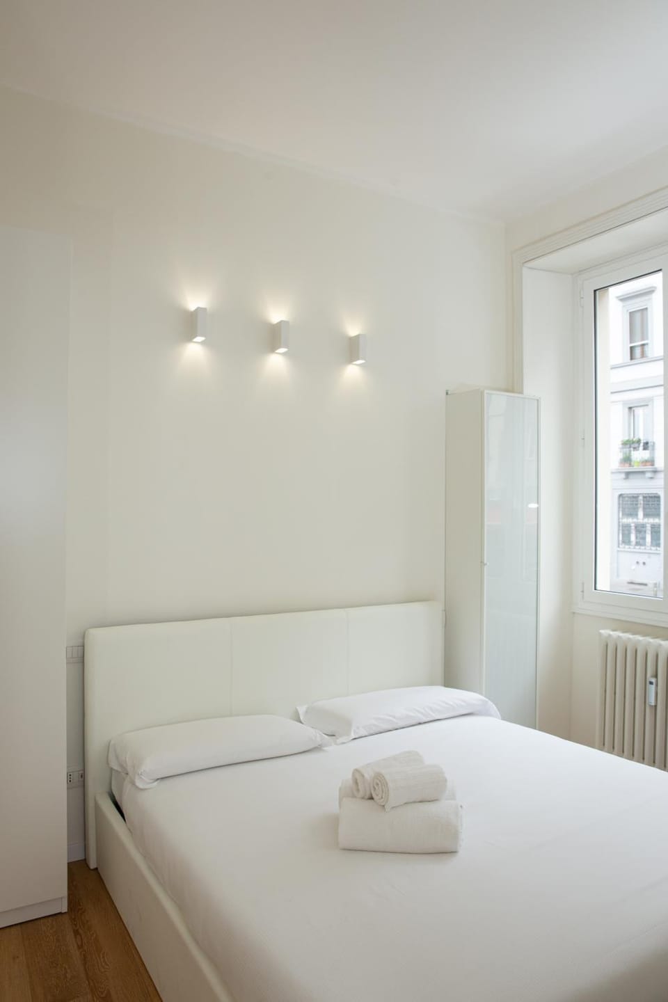 Bed, Photo of the whole room, Bedroom, towels, wardrobe