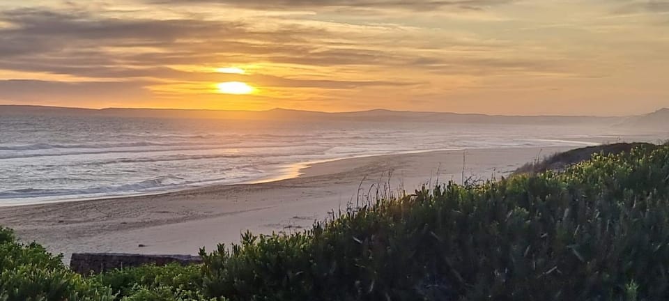 Nearby landmark, Day, Natural landscape, Beach, Sunrise, Sunset