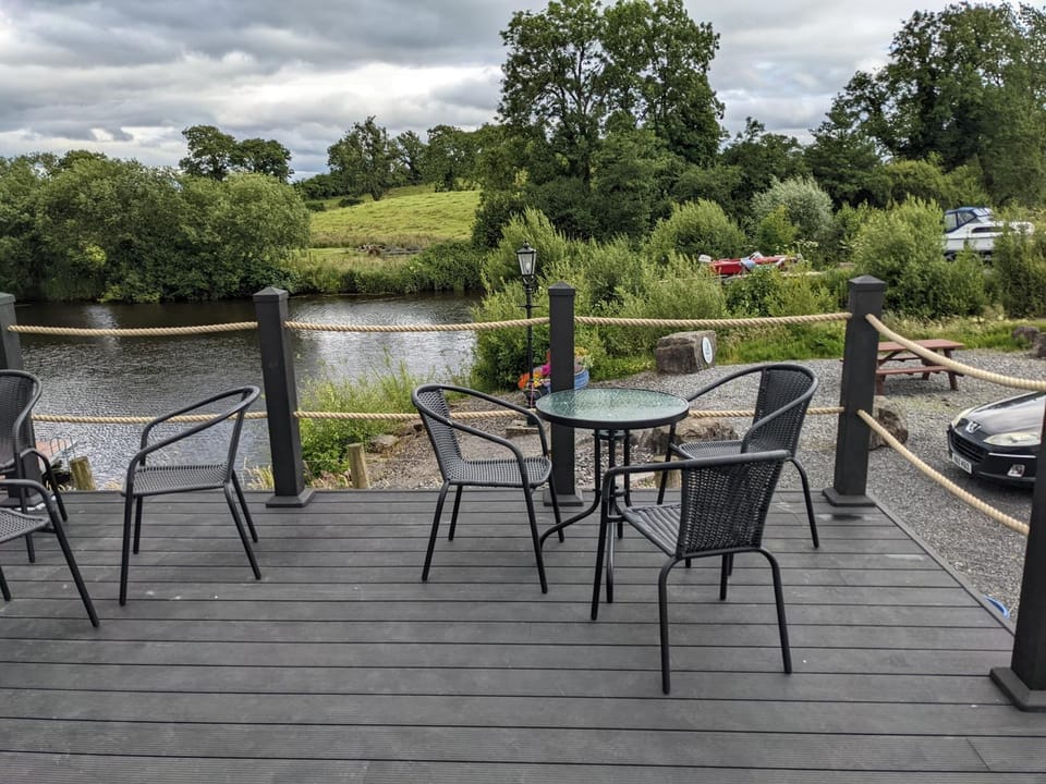 Rose Glamping pod Campground/ 
RV Resort in Northern Ireland