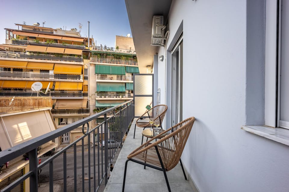 Day, Balcony/Terrace