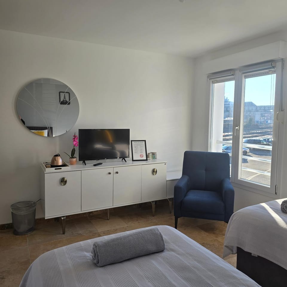 Appart Luxury village - 2025 Apartment in Montigny-le-Bretonneux