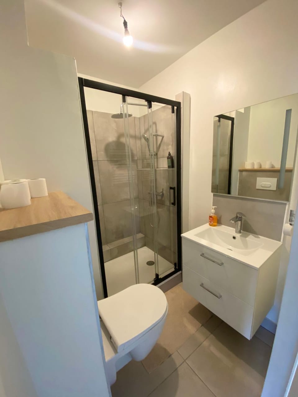 Shower, Toilet, Bathroom