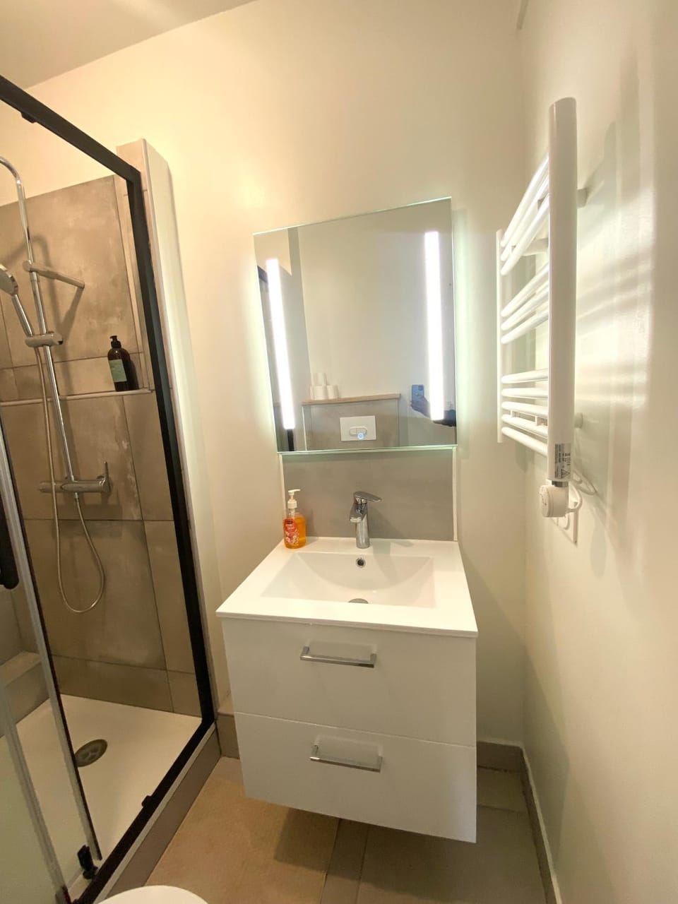 Shower, Bathroom
