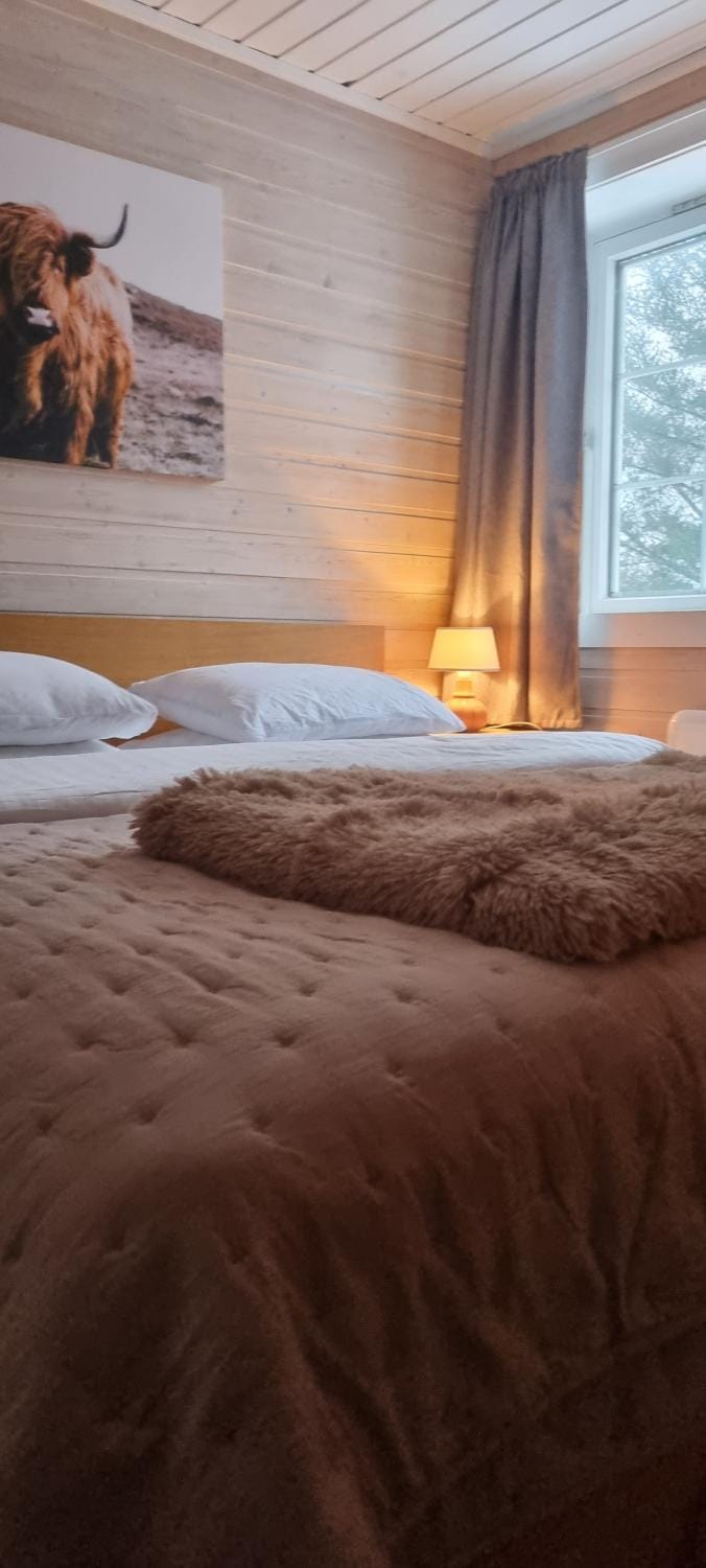 En liten hytte i Gryllefjord House in Nordland, Norway