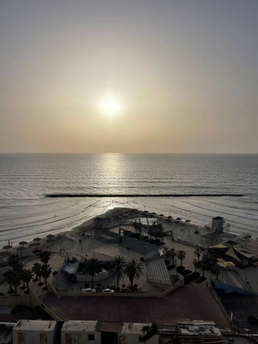 Studio tout confort avec terrasse plage Sironit Apartment in Netanya
