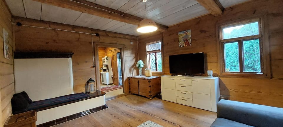 Communal lounge/ TV room, TV and multimedia, Evening entertainment