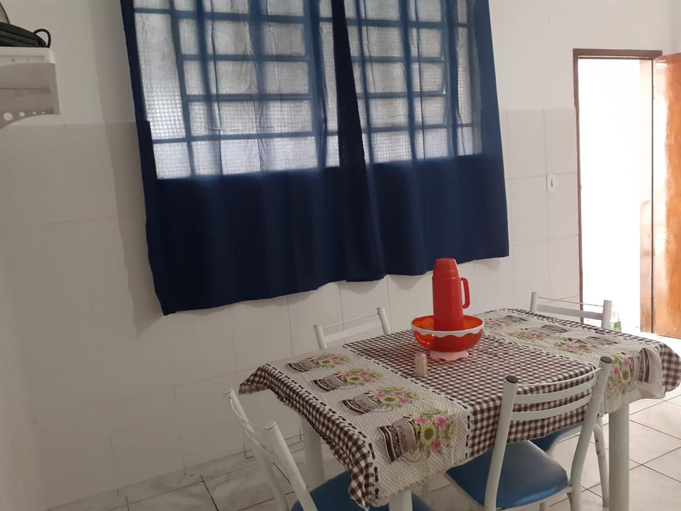Casa a 270 metros da basilica Apartment in State of São Paulo