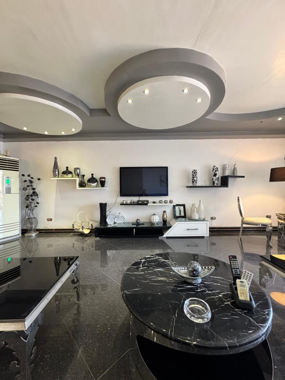 Communal lounge/ TV room, TV and multimedia, Evening entertainment