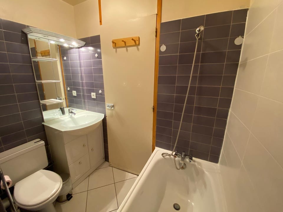 Studio pour 4 pers. au centre de Méribel avec vue montagnes - FR-1-411-956 Apartment in Les Allues