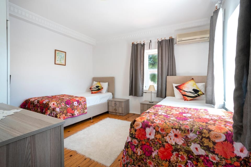 People, Bedroom