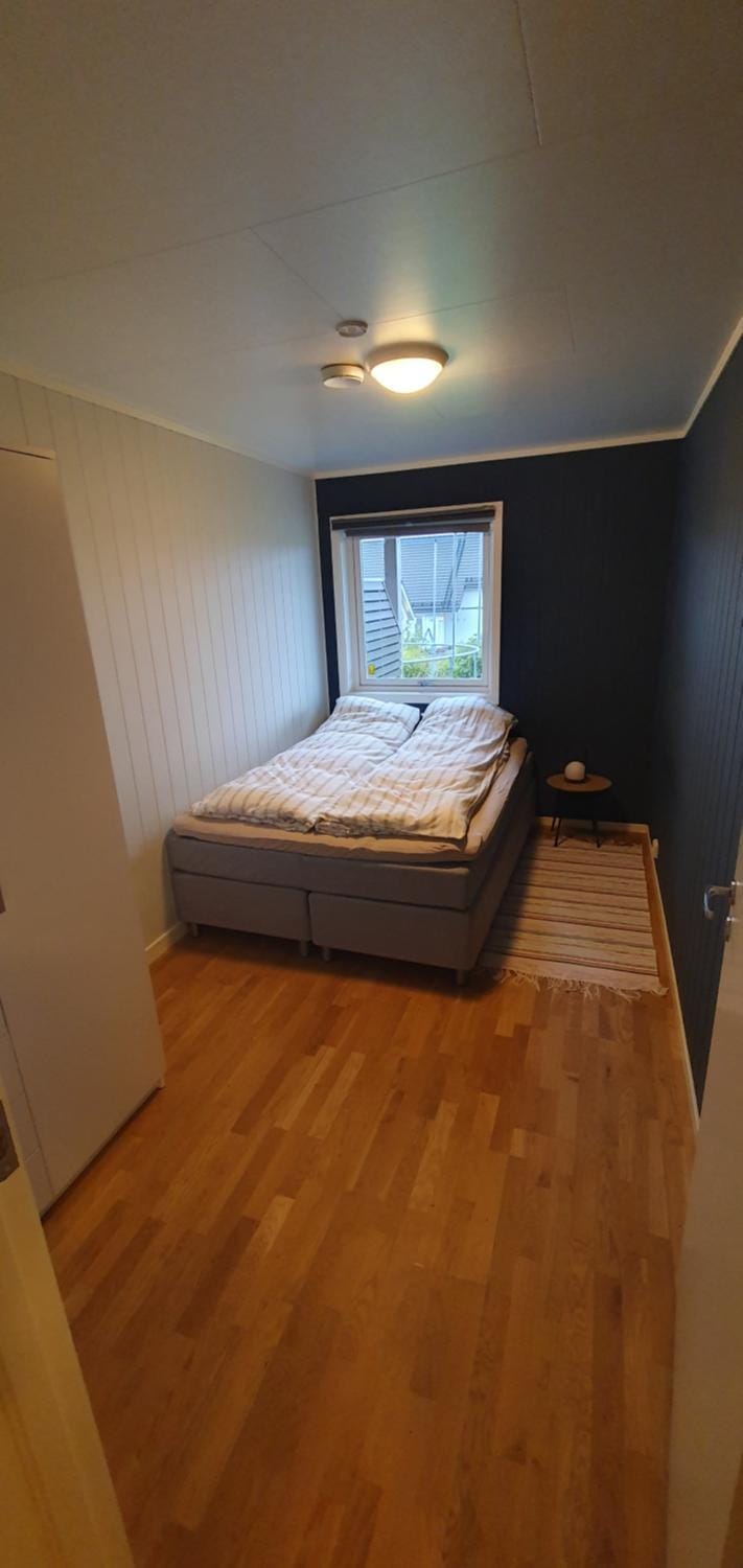 Flat on Kvaloya, Tromsoe Apartment in Tromso