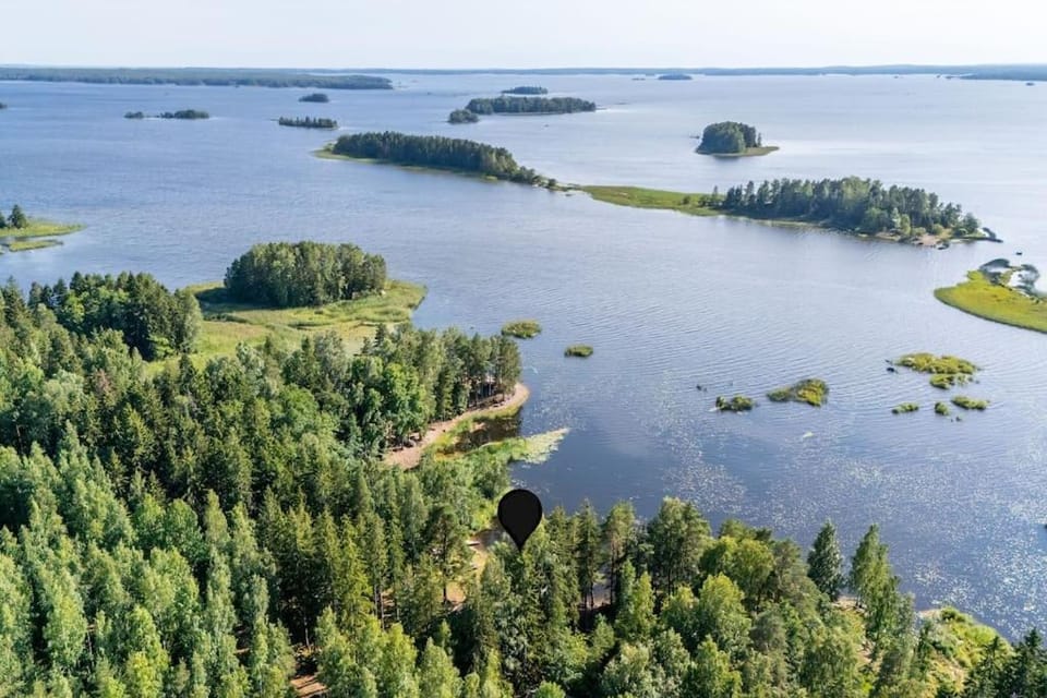 Unelmien merenrantamökki - 1,5h Helsingistä House in Finland