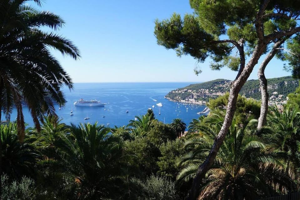 Charming little house with patio close to Monaco House in Ventimiglia