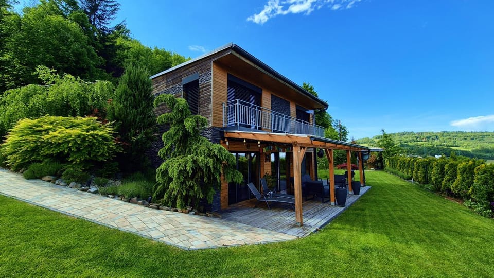 Property building, Natural landscape, Garden