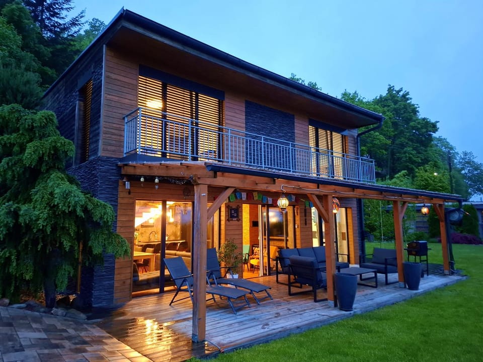 Property building, Balcony/Terrace