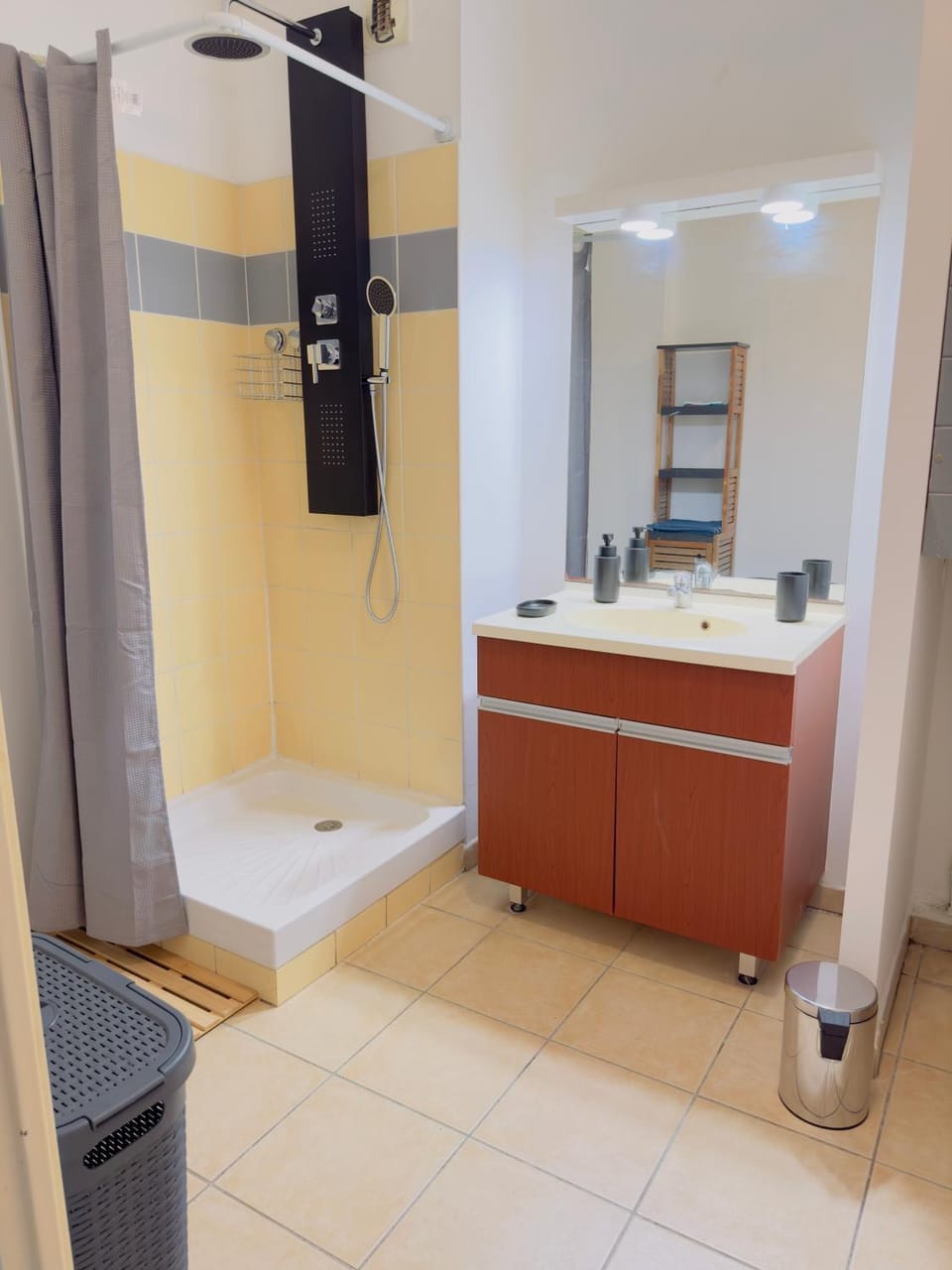 Le Petit Oasis à Saint-Denis Apartment in Saint-Denis