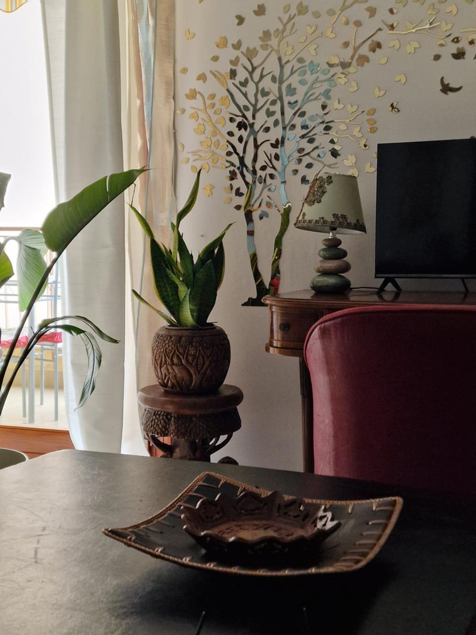 TV and multimedia, Decorative detail