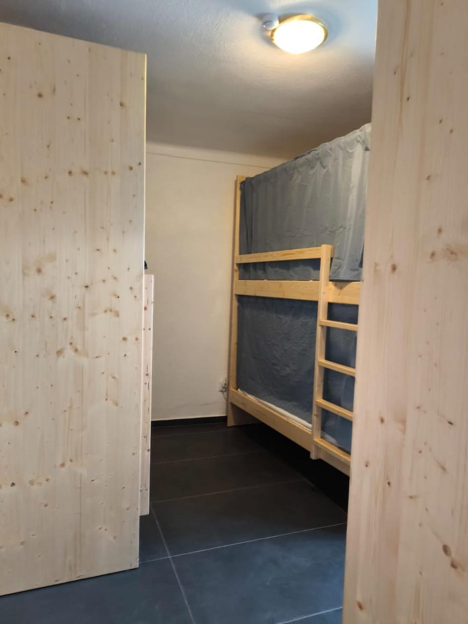 Bed, Photo of the whole room, Bedroom, bunk bed