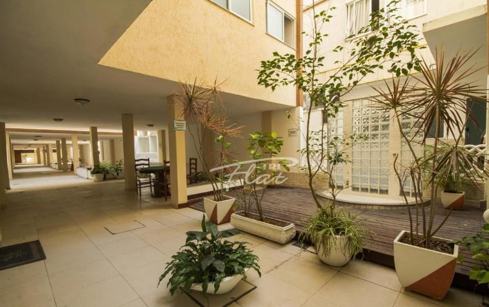 Apartamento em Cabo Frio- 200m da praia do forte Apartment in Cabo Frio