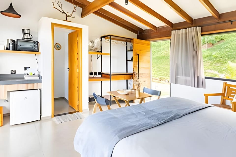 Chalés Suítes Gorjeios da Mantiqueira Chalet in State of São Paulo