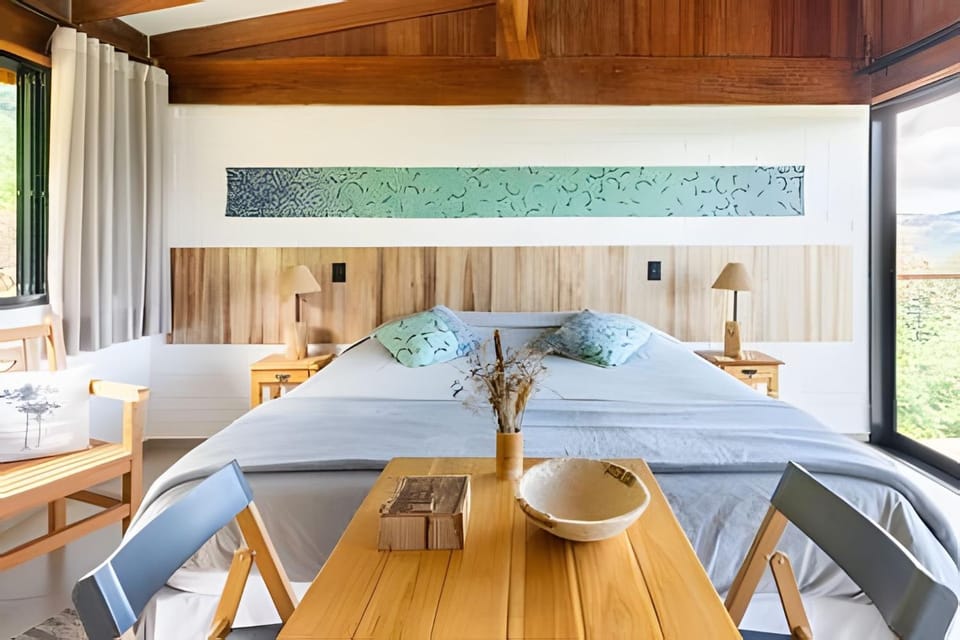 Chalés Suítes Gorjeios da Mantiqueira Chalet in State of São Paulo