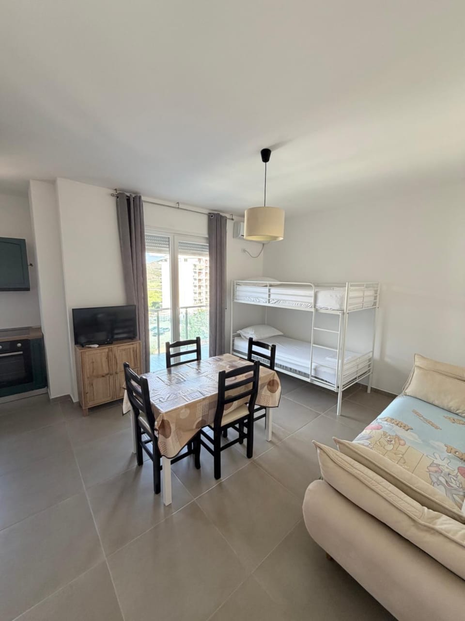 Miqesia 2 Apartment in Europe