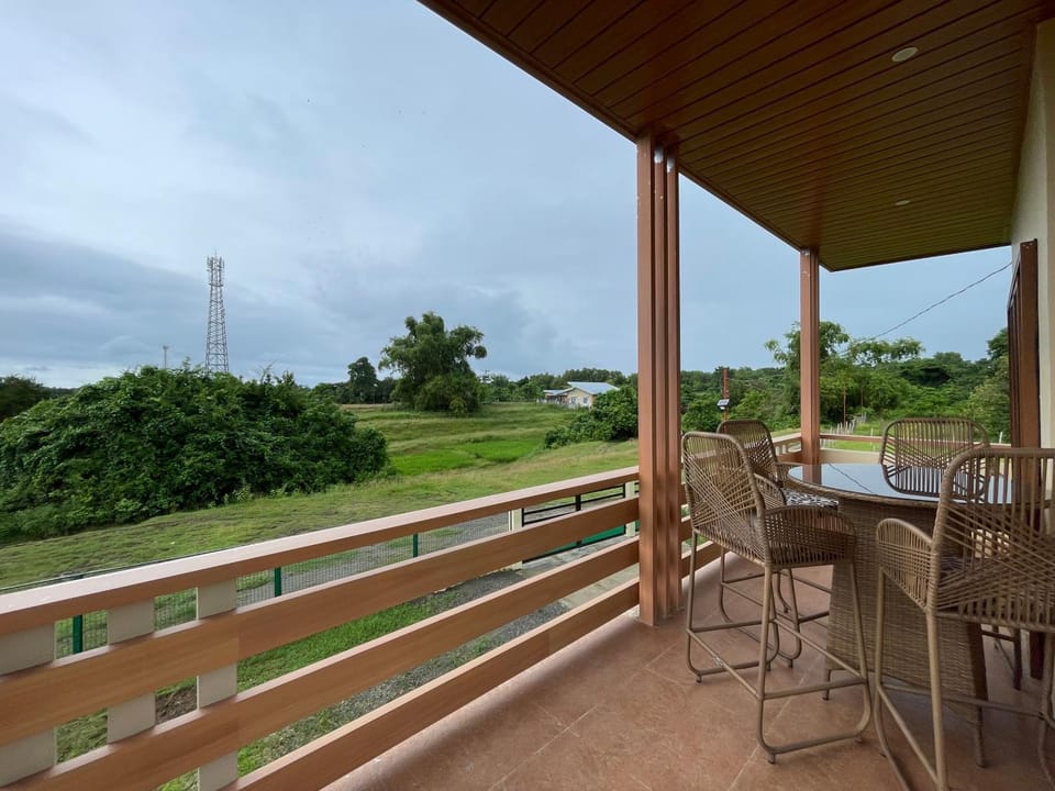 Balcony/Terrace, Dining area
