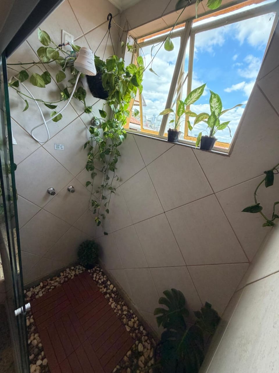 Suite casal 2 com frigobar Vacation rental in Belo Horizonte