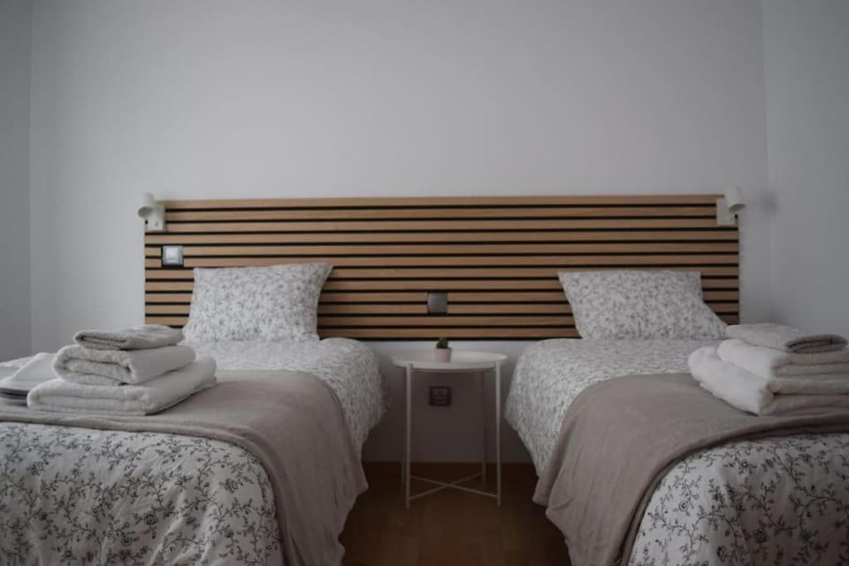 Inmejorable Apartamento cerca Estación Delicias con GARAJE Apartment in Zaragoza