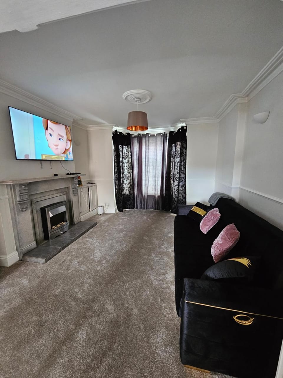Mansfield x DM for Weekly or Monthly Deals x Sleeps 10, Free Parking x Wifii Apartment in Mansfield