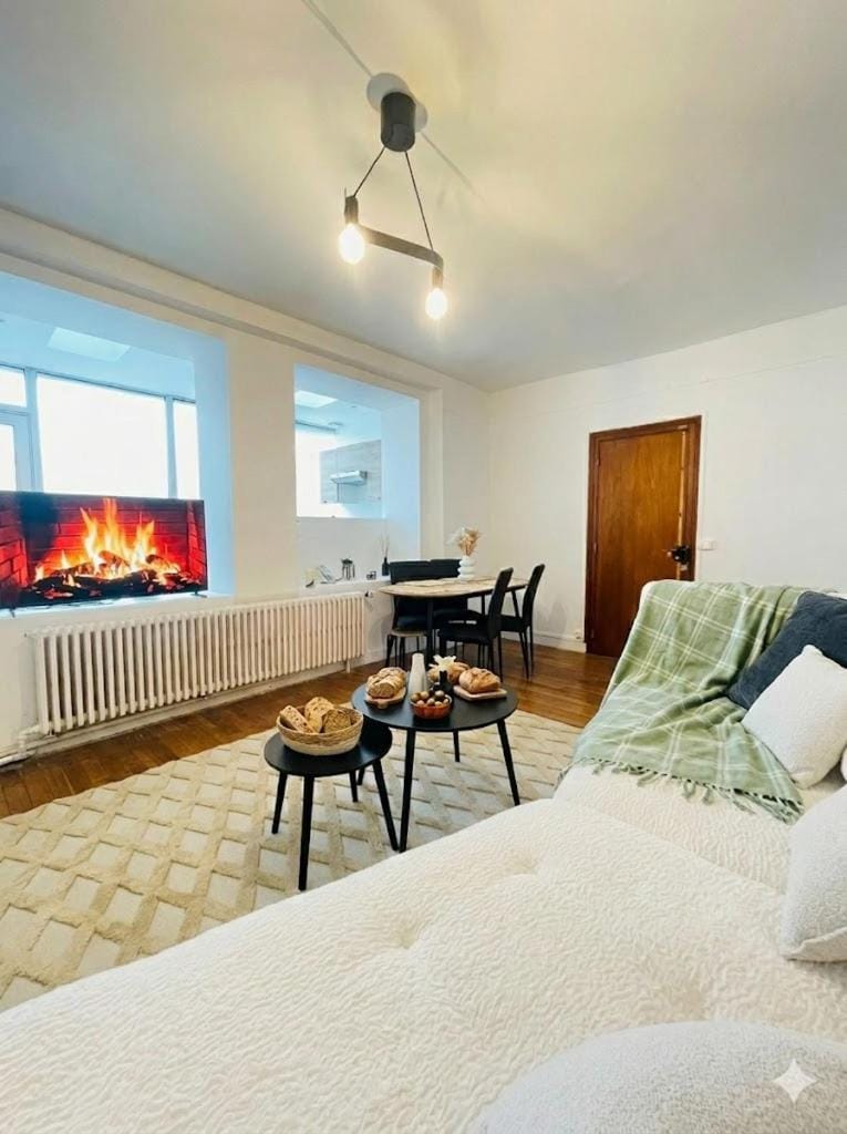 La Suite du Palais - Cozy - Netflix Apartment in Fontainebleau