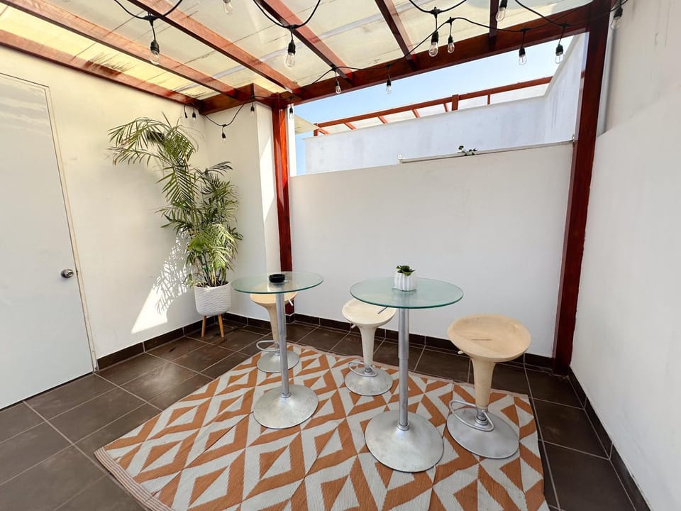 Patio, Balcony/Terrace, Living room