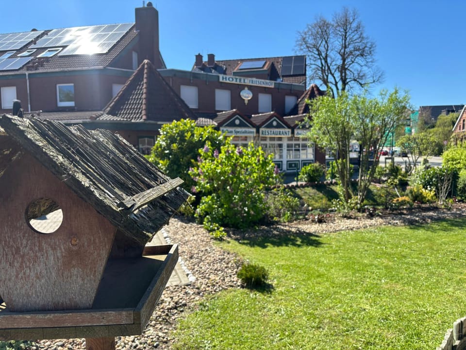 Property building, Natural landscape, Garden view